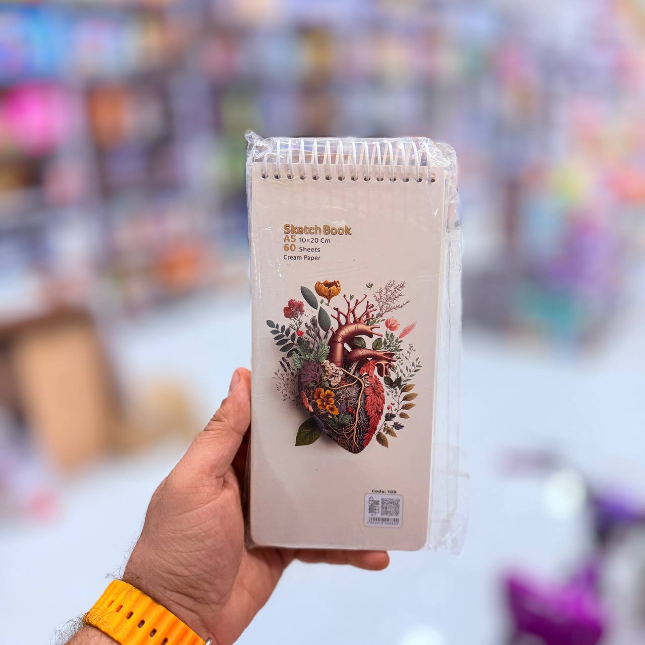 تصاویر دفتر طراحی 60 برگ A5 کد 102 طرح قلب دفتر طراحی 60 برگ A5 کد 102 طرح قلب