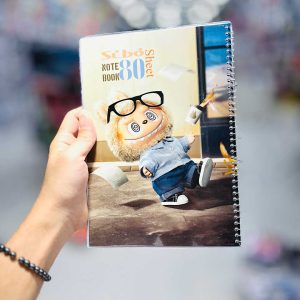 عکس دفتر 80 برگ مجلد لبوبو عینک دار سیبو کد M 35 - شماره 7