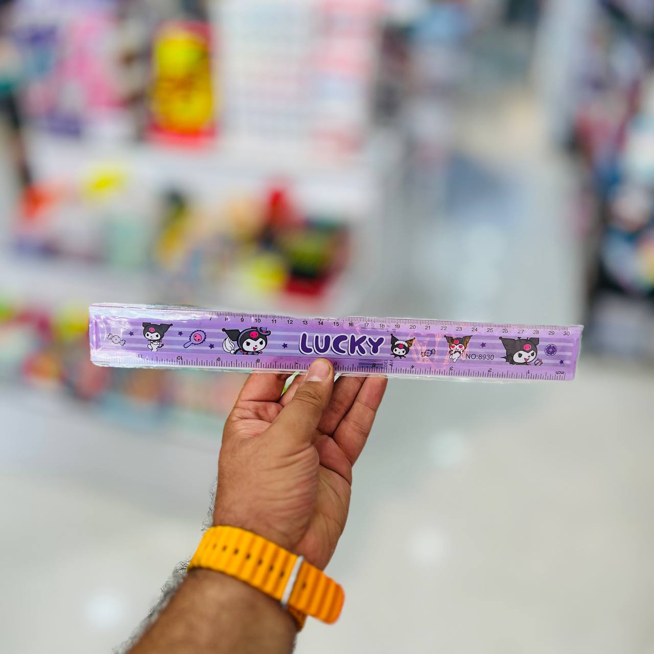 تصاویر خط کش 30 سانتی لوکی LUCKY طرح کرومی بنفش خط کش 30 سانتی لوکی LUCKY طرح کرومی بنفش
