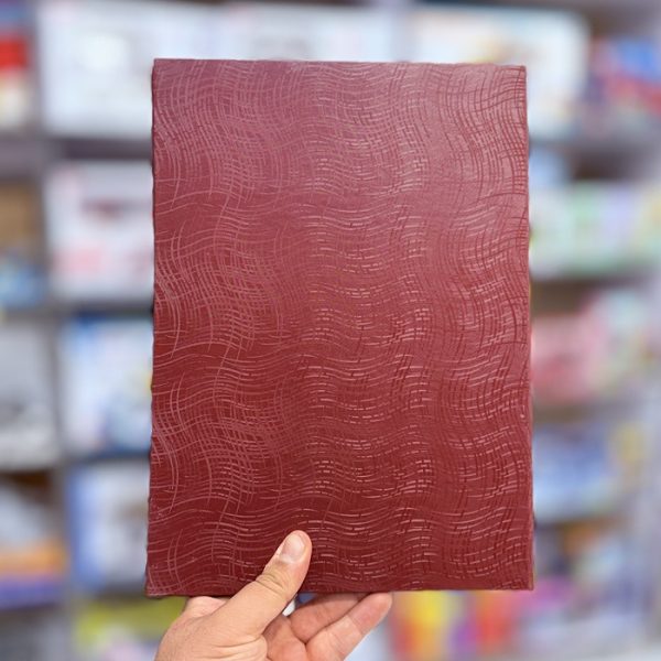 تصاویر قاب چرم کتابی لوح تقدیر سایز A4 رنگ زرشکی قاب چرم کتابی لوح تقدیر سایز A4 رنگ زرشکی