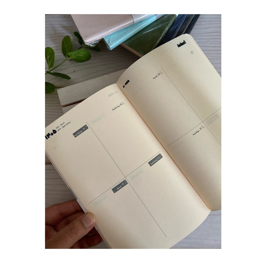 تصاویر سررسید دستیار هفتگی 1405 Weekiy Diary دات نوت dotnote رنگ یاسی کد 0676 سررسید دستیار هفتگی 1405 Weekiy Diary دات نوت dotnote رنگ یاسی کد 0676