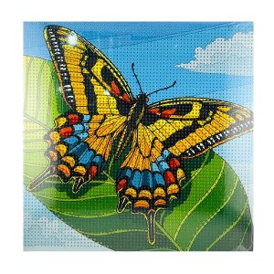 عکس نقاشی الماسی طرح پروانه زرد سایز 30 در 30 مدل بوم دار - شماره 4
