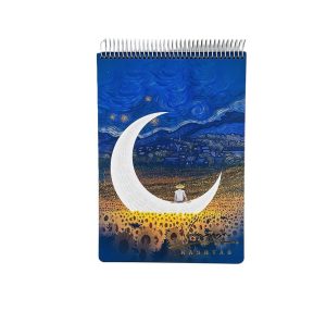 عکس دفتر طراحی 80 برگ جلد ساخت هشتگ HASHTAG مدل ونگوگ سایز A5 طرح ماه و روستا کد 116 - شماره 5